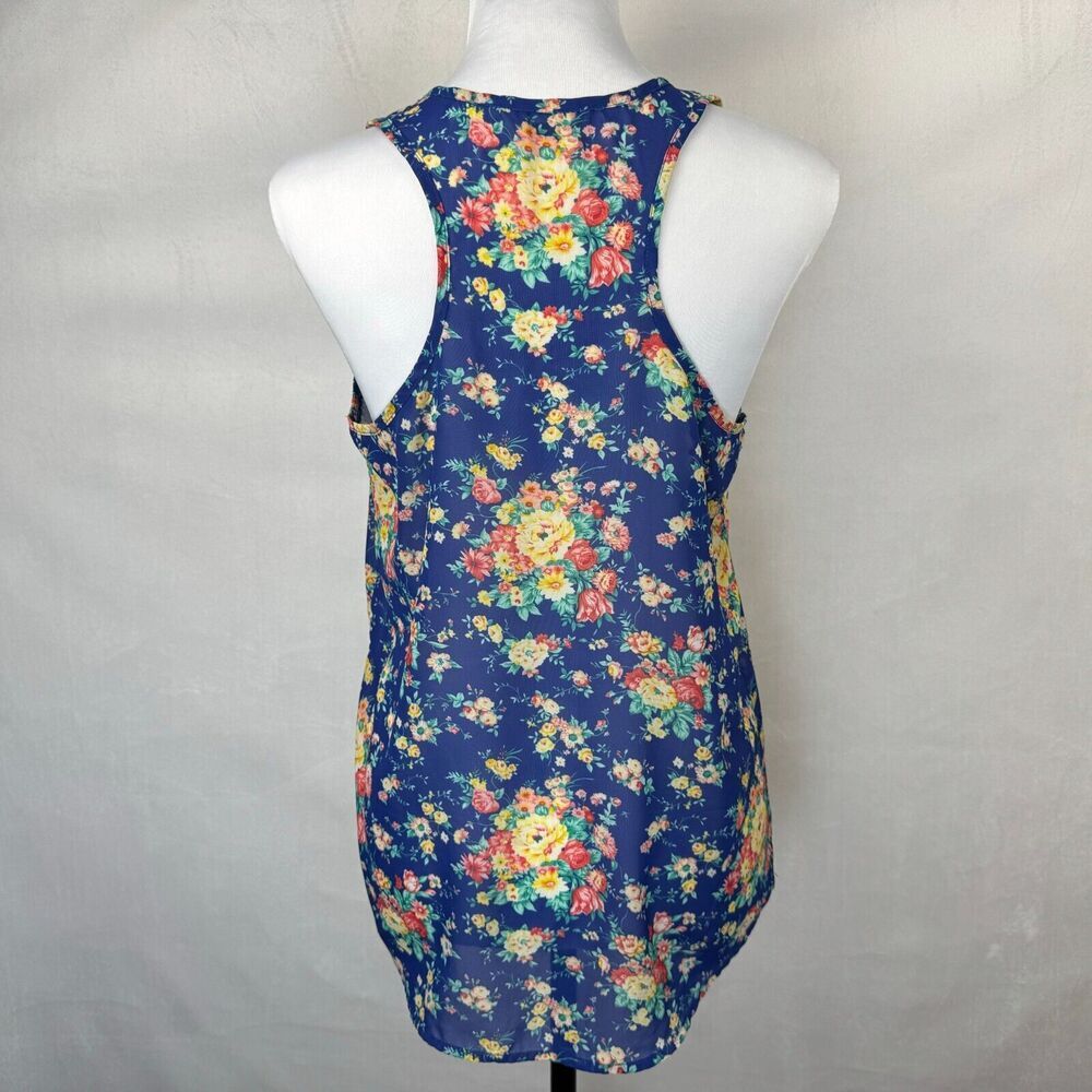 Ali & Kris Tank Top Sz M Floral Sheer Racerback Scoop Neck Blue Lace Pocket