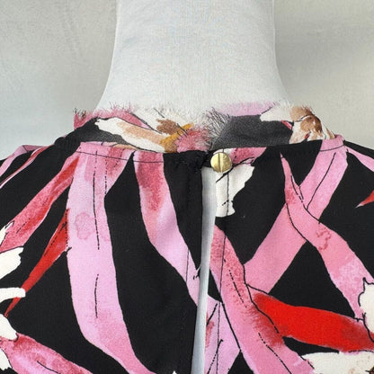 Who What Wear Ladies Top Sz S Black Floral Print Fringe Round Neckline and Hem