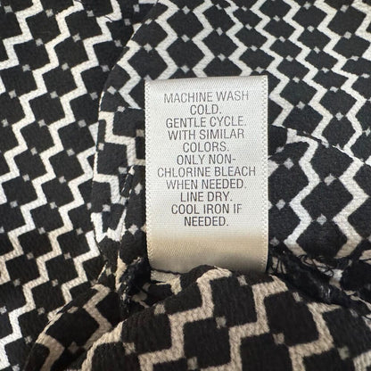 Candies Women Halter Top Sz XS Black White Geometric Print Sleeveless Lace Trim