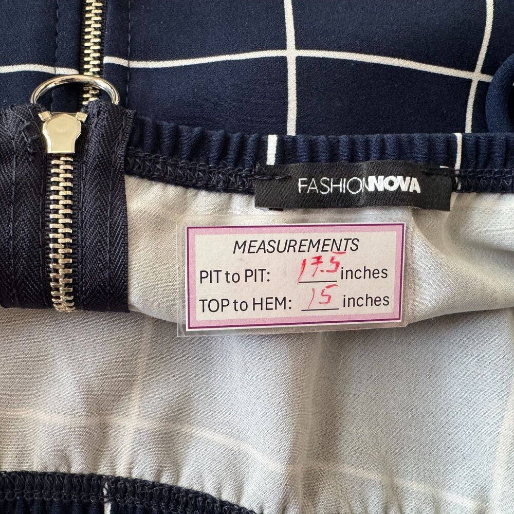Fashion Nova Women Sz 1XL Plaid Crop Top Navy Plaid