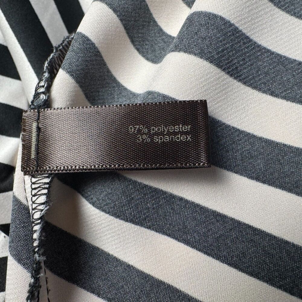 The Limited Women Top Size M Satin Striped Round Pleat Collar Sleeveless