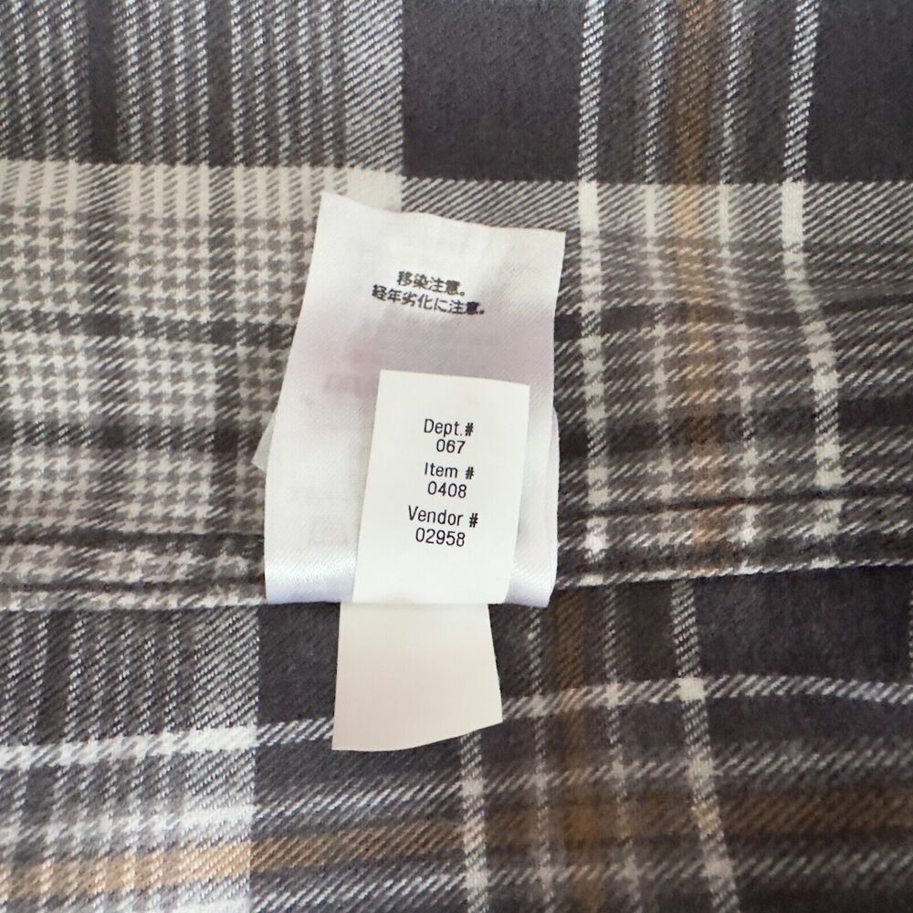 Eddie Bauer Men Sz S Flannel Shirt Black/Gray Plaid Long Sleeve Cotton Button Up