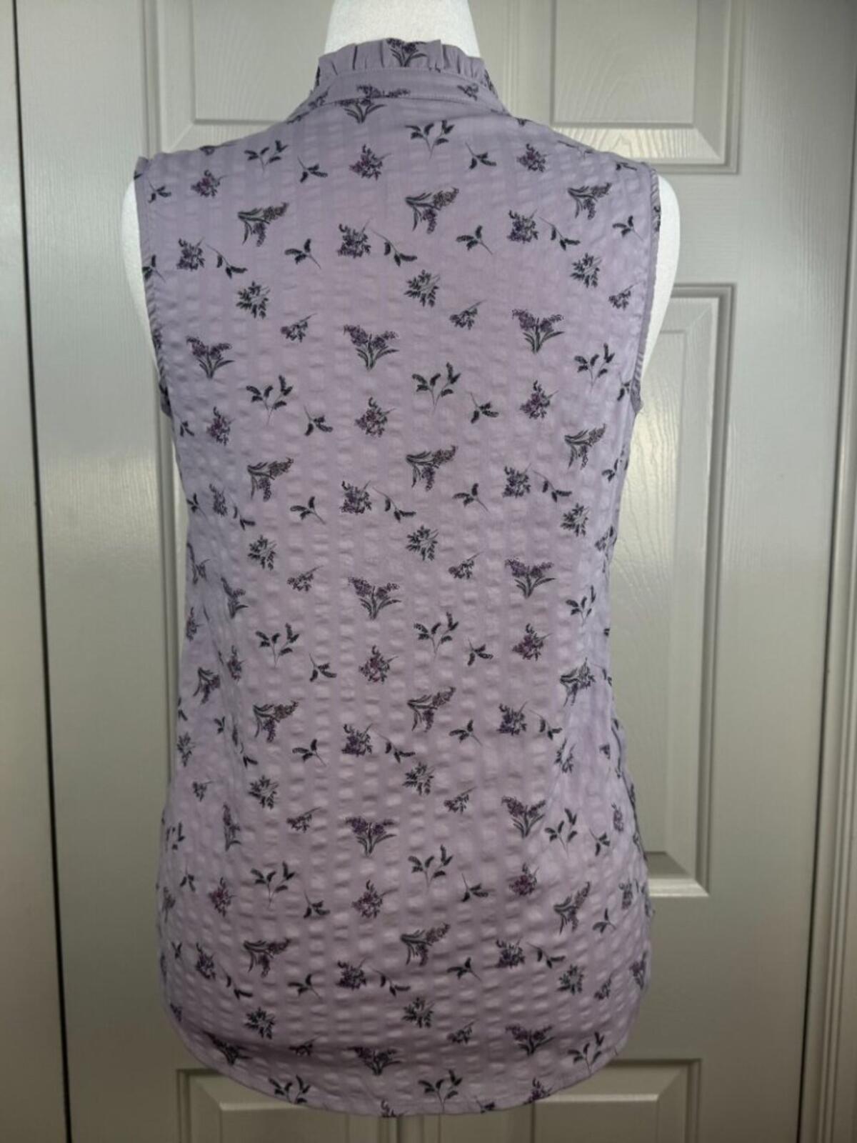 NWT Modern Ambition Purple Ruffle Collar Sleeveless Textured Blouse Small B2255