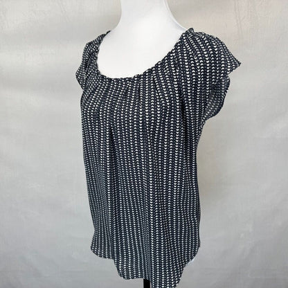 LC Lauren Conrad Blouse Sz S Navy with White Hearts Pleated Neckline Cap Sleeve