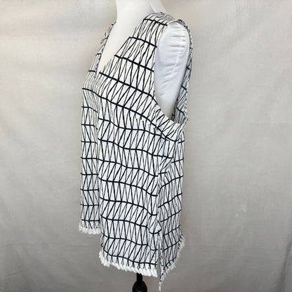 Banana Republic Top Sz L White Black Geometric Print VNeck Sleeveless Fringe Hem
