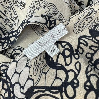 Willow and Clay Top Sz M Beige Black Print Round Neck Cap Sleeveless 100% Silk