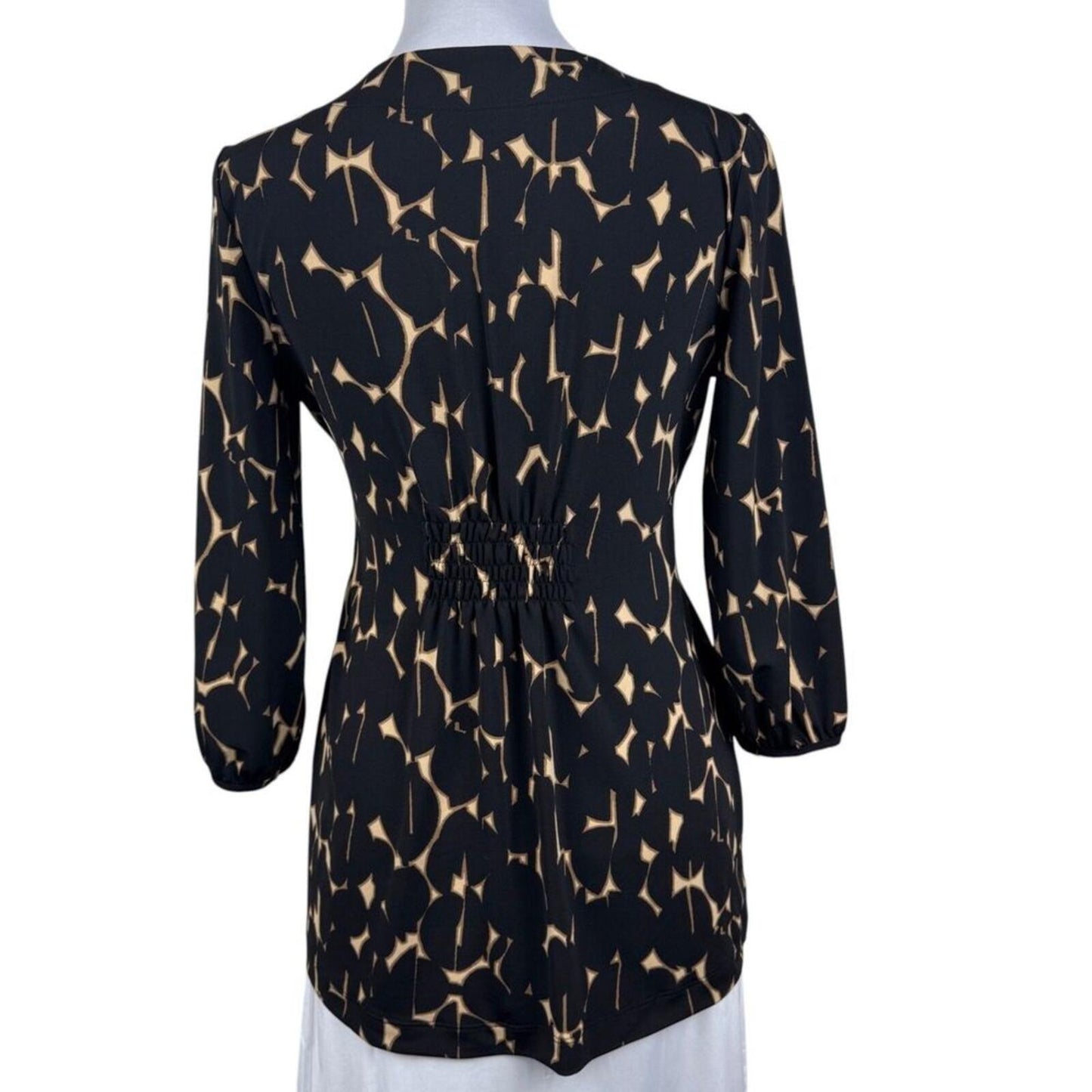 Alfani Faux Wrap Stretch Top S Black Tan Abstract Print Metal Link Ruched back
