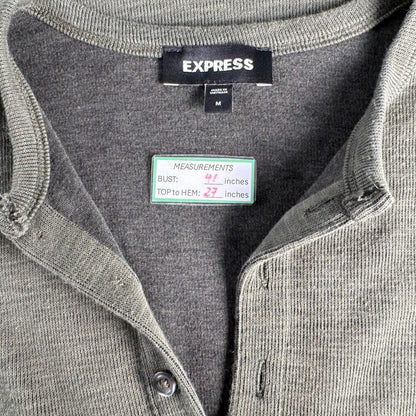 Express Mens Top Sz M Green Henley Neckline Buttoned Long Sleeve Knit