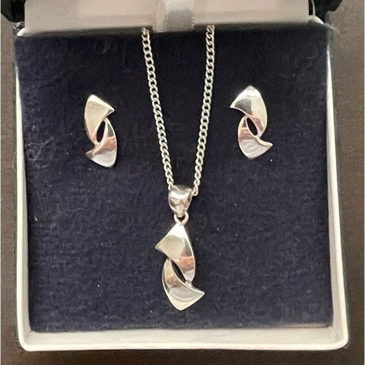 Sterling Silver 925 Pendant and Earrings Set NWOT