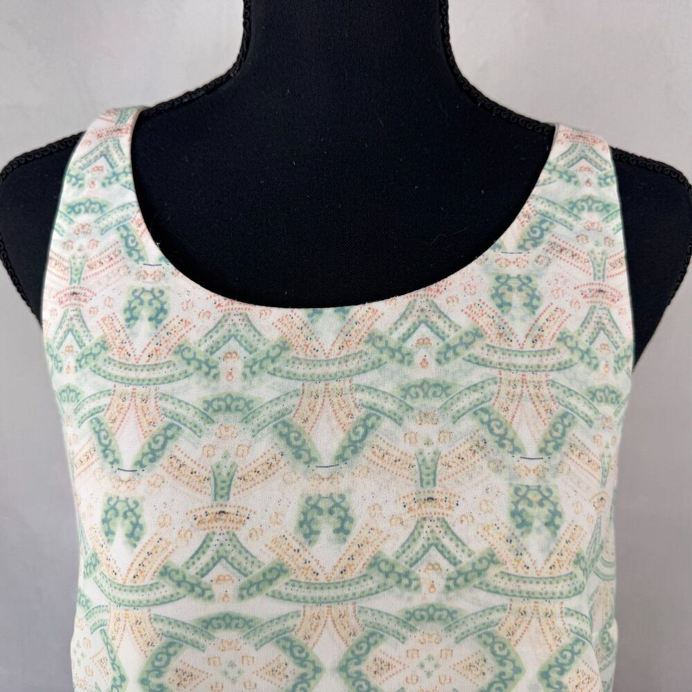 CAbi Top Sz S Scoop Neck Sleeveless Chiffon Layered Lined Mosaic Print