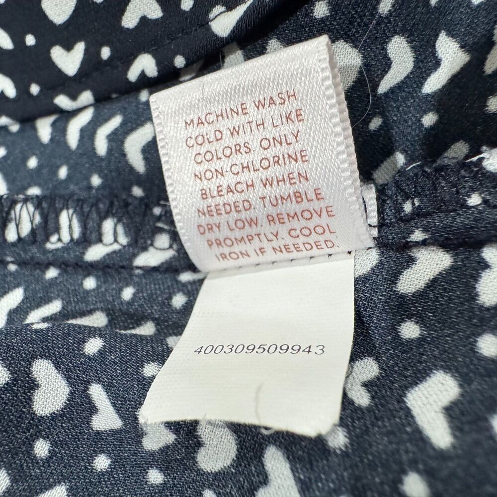 LC Lauren Conrad Blouse Sz S Navy with White Hearts Pleated Neckline Cap Sleeve