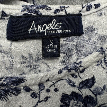 Angels Top Sz S White Navy Blue Floral Round Neck Flutter Sleeve Crochet Trim