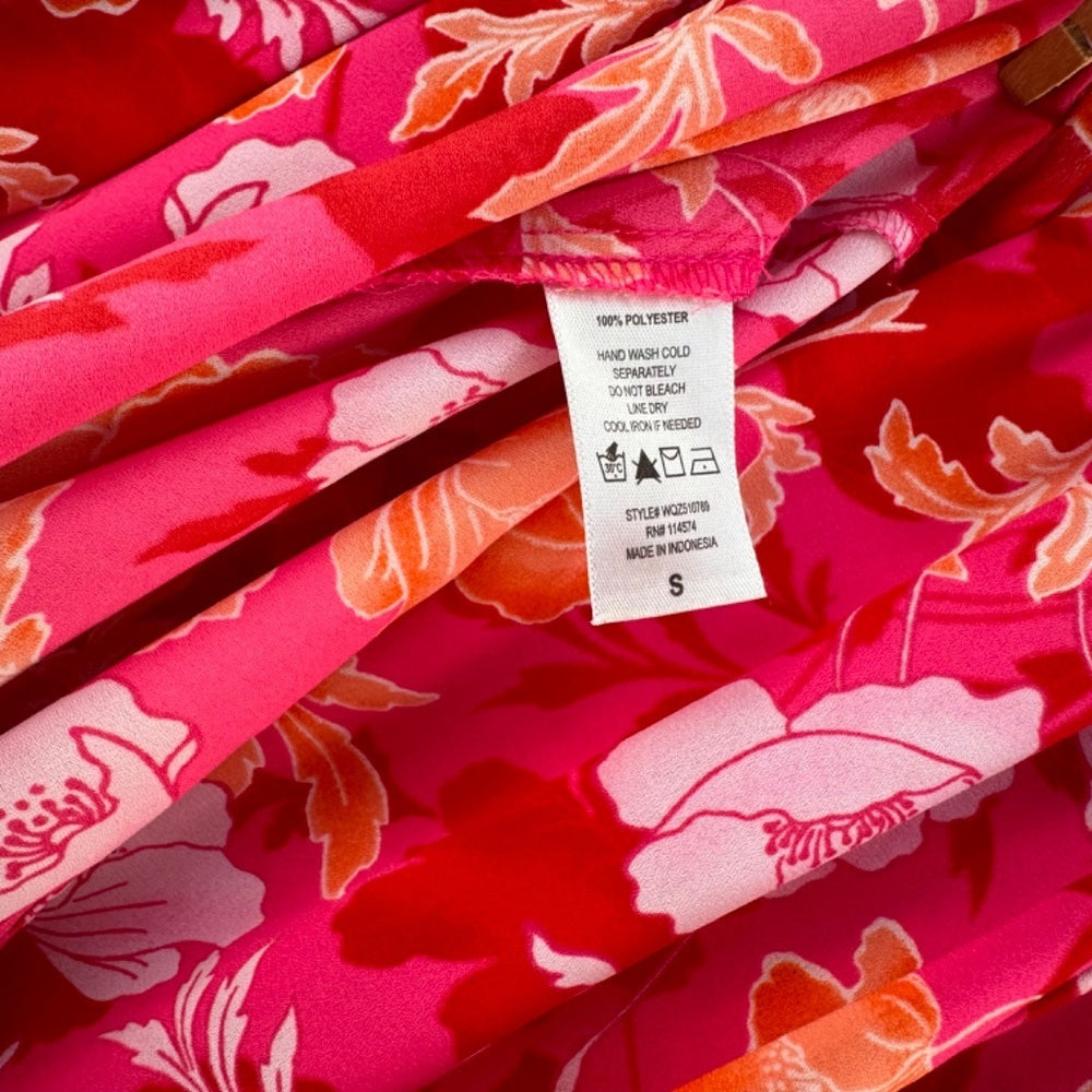 Pleione Top Sz S Pink with Floral Print Flutter Short Sleeve Ruffled Neckline
