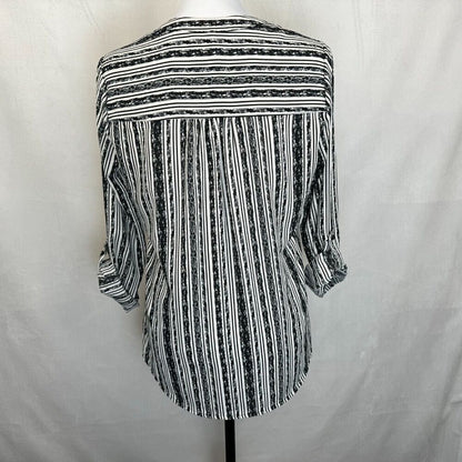 NY Collection Top Sz S Black White Stretchy Henley Neck Roll Up Sleeves Pleated