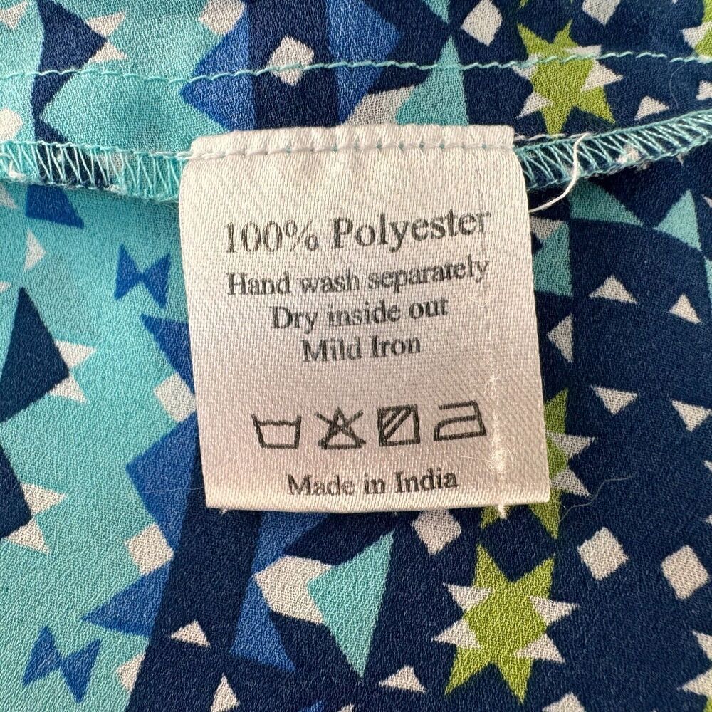Zaiva A Ladies Blouse Sz M Floral High Crew Neck Sleeveless blue geometric print
