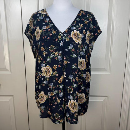 Halogen Blouse Sz XL Navy Blue Floral Print V-Neck Cap Sleeve Back Strap