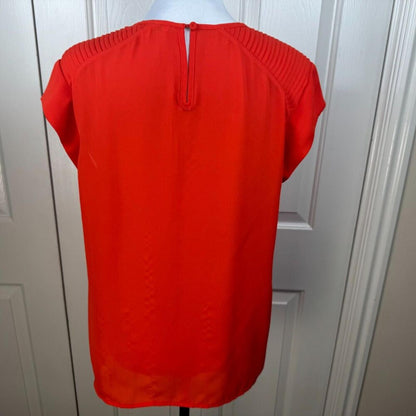 DR2 Women Blouse Sz M Semi Sheer Pintuck Shoulder Crew Neck VNeck Cap Sleeve
