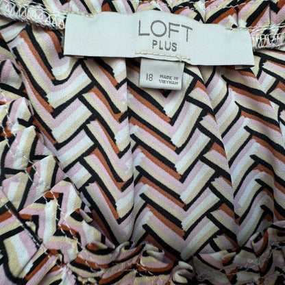 LOFT Plus Sz 18 Ruffle Crew Neck Front Keyhole Flutter Sleeves Pink ZigZag Print