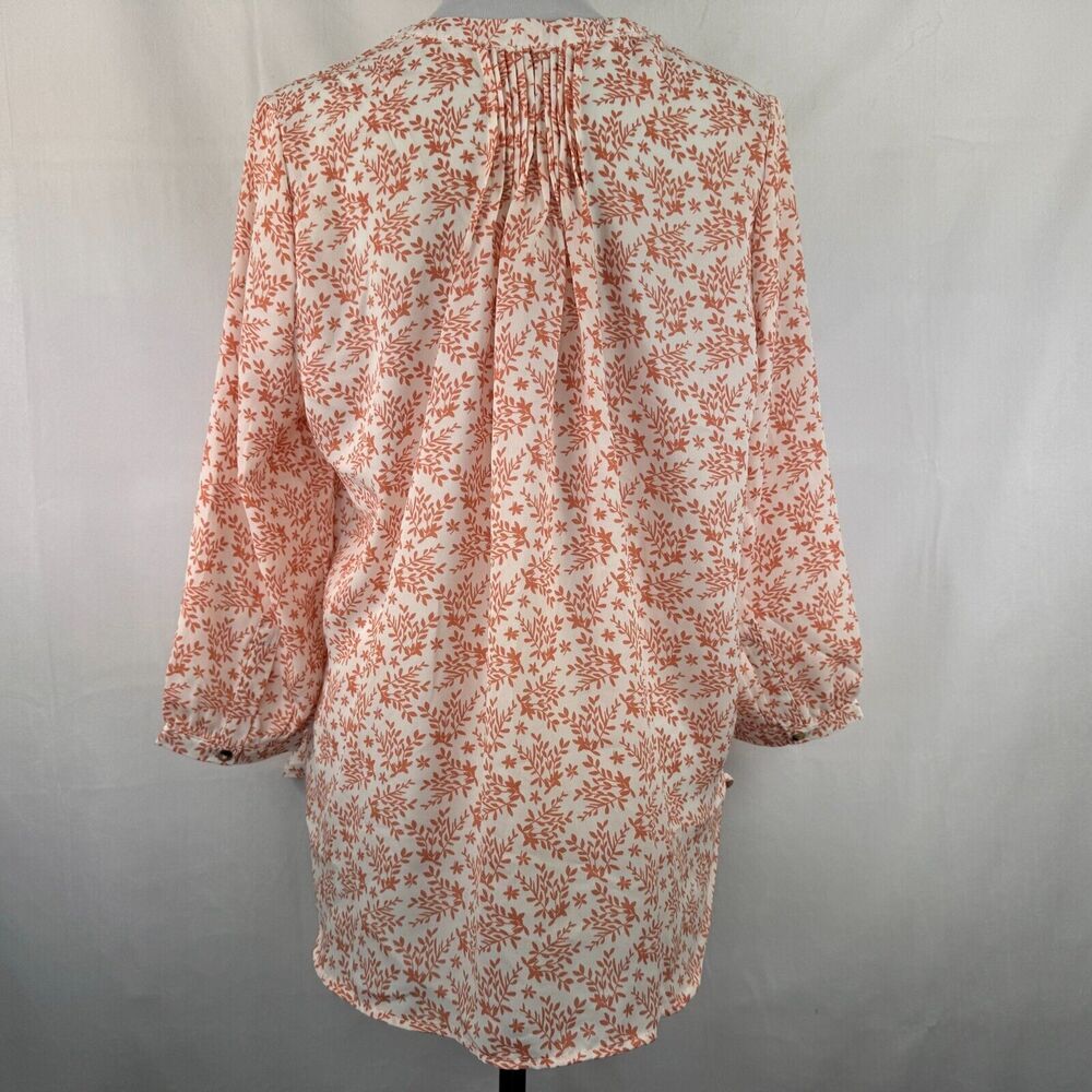 Jachs Girlfriend Blouse Sz S Notch V-Neck hidden button 3/4 sleeve coral print