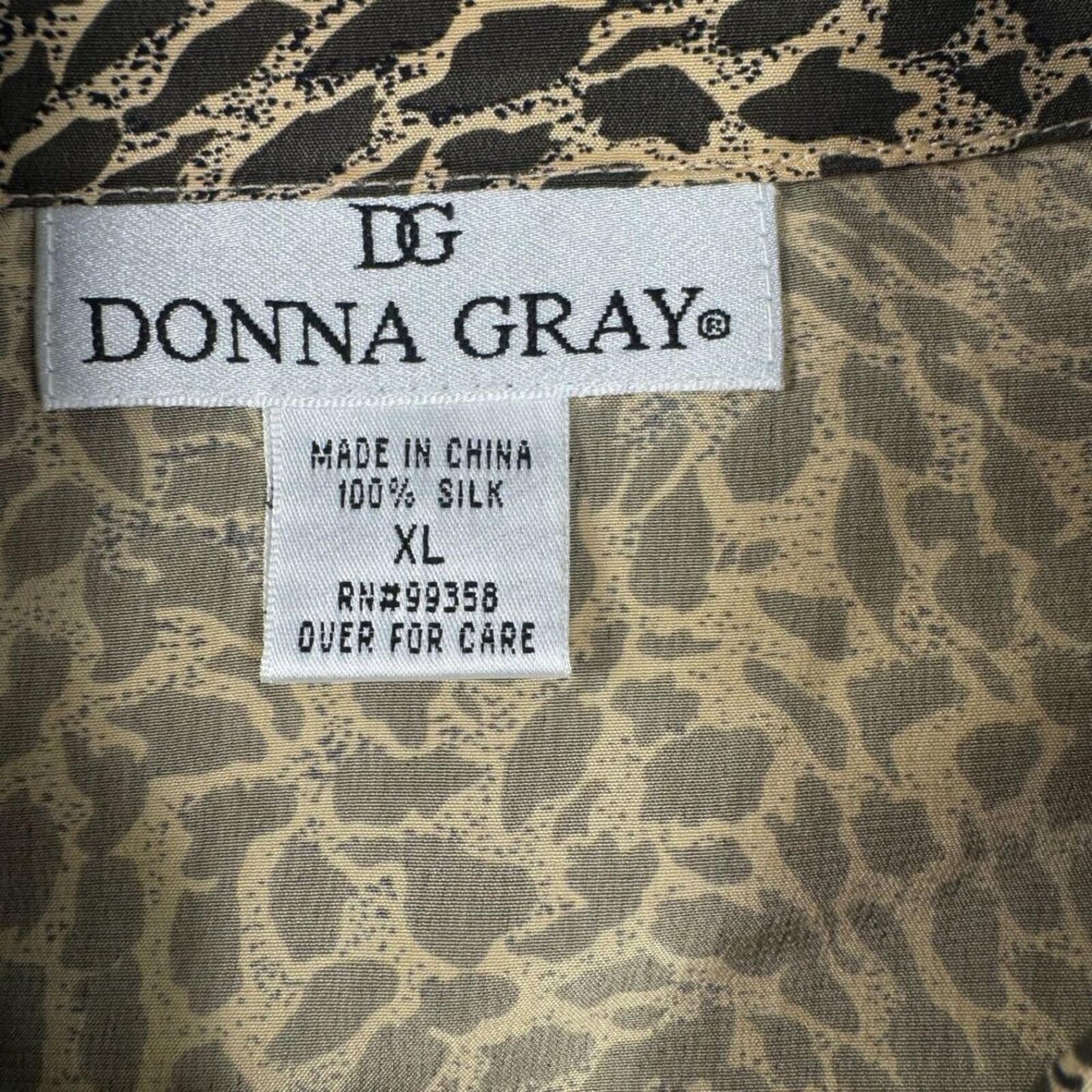 Donna Gray Women Blouse XL Silk Button Down Long Sleeve Animal Print Brown Tan