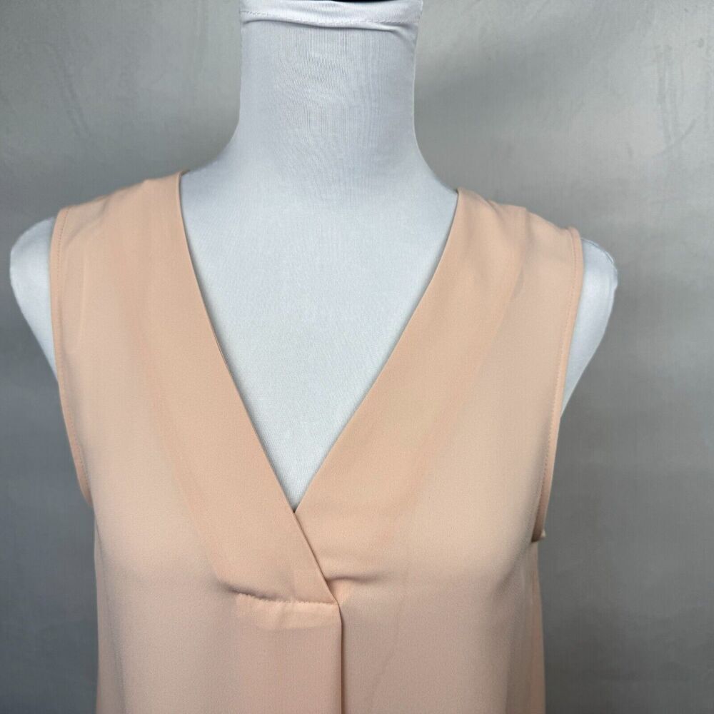 H&M Women Sz 6 Dusty Peach V Neck Front Pleated Sleeveless Tunic Top