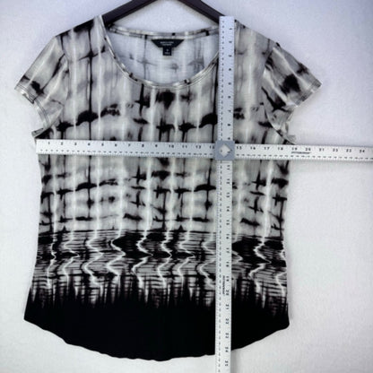 Simply Vera Top Women Sz Medium tee shirt, short sleeve, tie dye, black brown