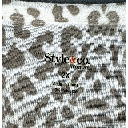Style & Co Top Size 2X Beige Black White Paisley Embellished