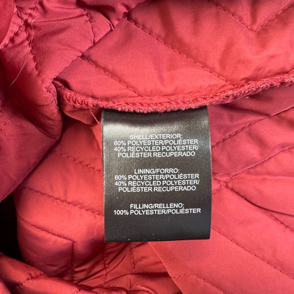 Voyager  Ladies Sz M Red Quilted Jacket Water Resistant Lightweight NWT B2061