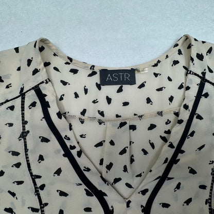 ASTR Blouse Sz XS Beige Black Print VNeck Ladder Stitch Trim Cuffed Long Sleeve