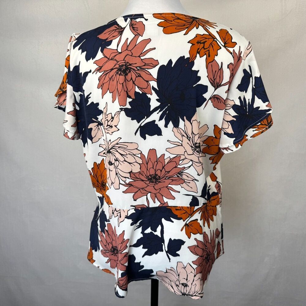 Liz Claiborne Top Sz M Short Flare Sleeve Multicolor Floral Peplum Button Up