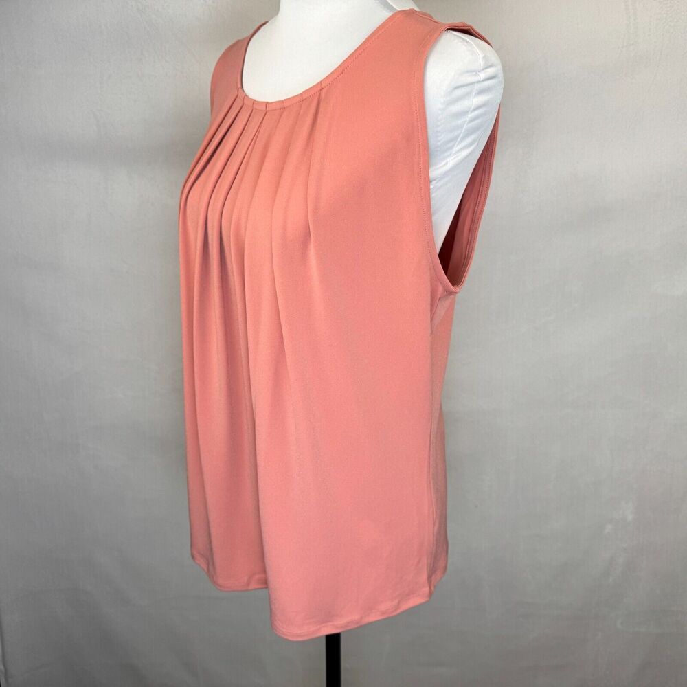 Zenana Silky & Soft Top Sz L Pleated Scoop Neck Sleeveless Top L