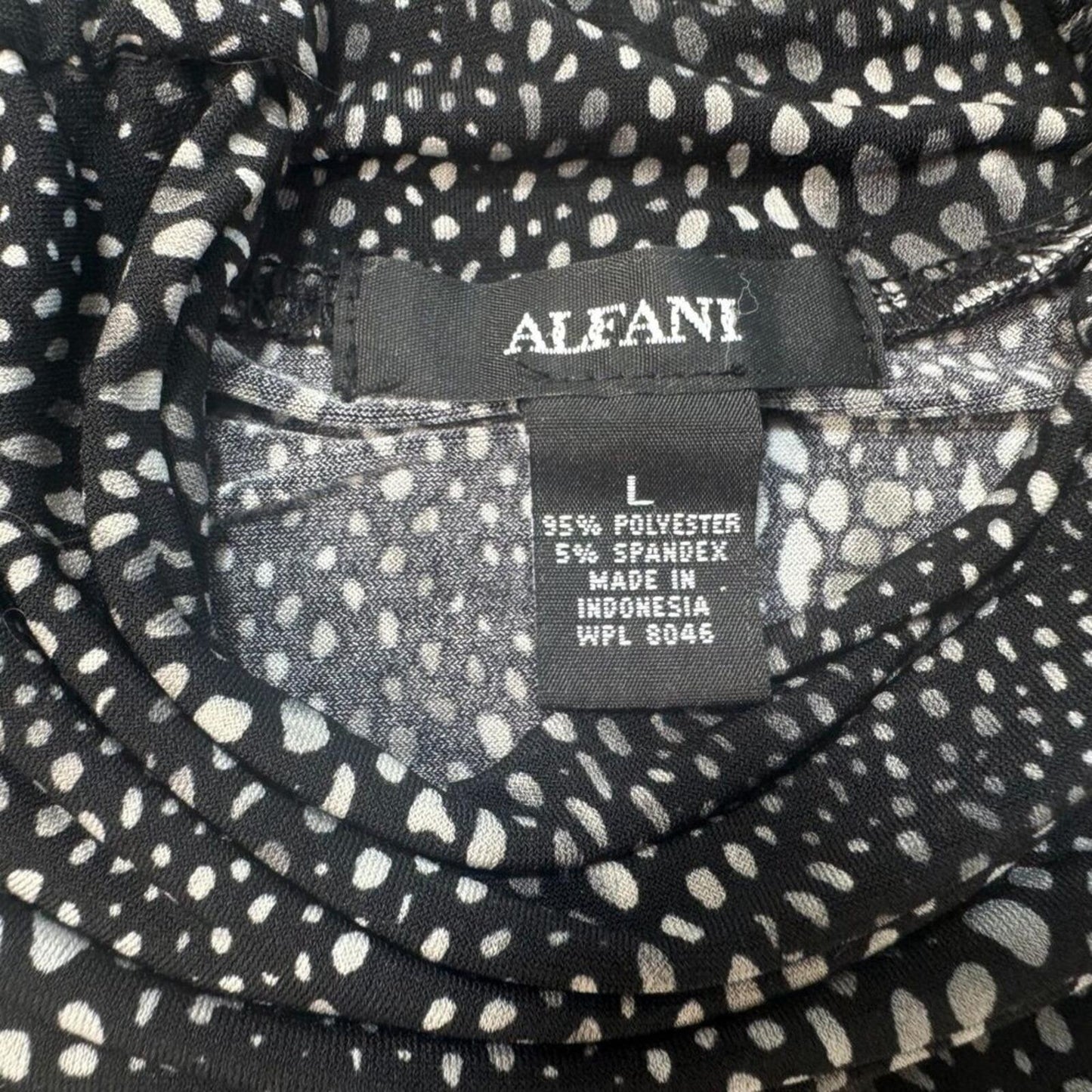 Alfani Women Top Sz L Black Gray Turtleneck Stretch Short Sleeve Geo Print