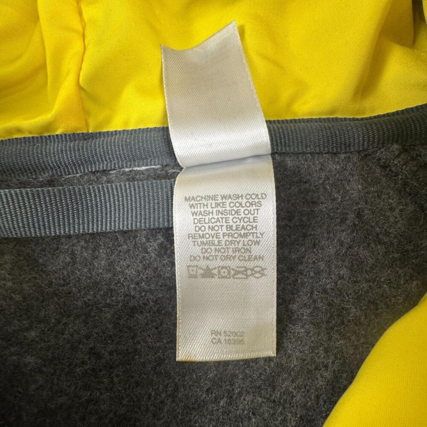 Women’s Gray Fleece Hoodie L Yellow Lined Hood 1/4 Zip Kangaroo Pocket