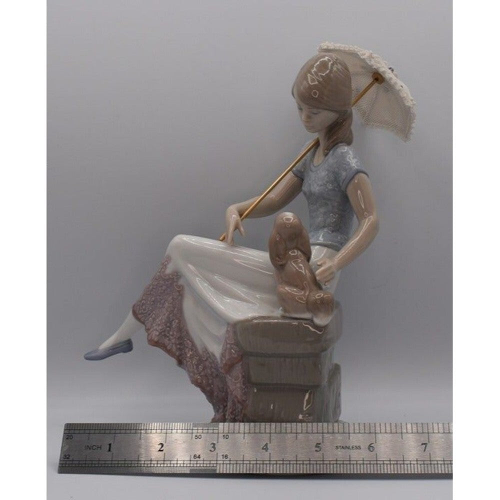 Lladro 7612 Lady Sitting with Dog and Parasol Vintage Retired Figurine