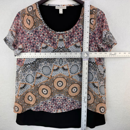 Dana Buchman Blouse Sz S Two-layered Black and multicolor back slit short sleeve