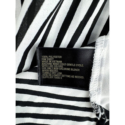 Worthington White with Black Stripes V-neck Sleeveless polyester blouse Size 2X