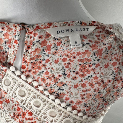 DownEast Blouse Sz S Floral Macramé V-Neck Short Sleeve Pullover back keyhole