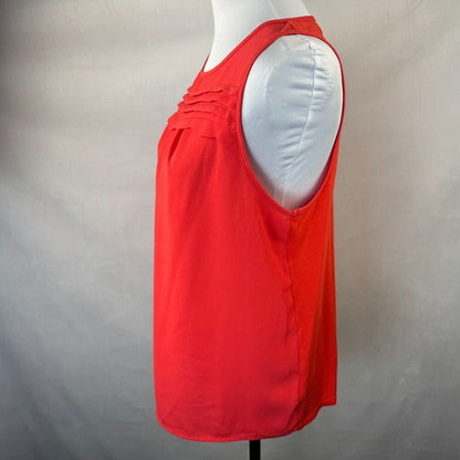 Elle Women Blouse Sz M Round Neck Front Pleated Sleeveless Keyhole Closure