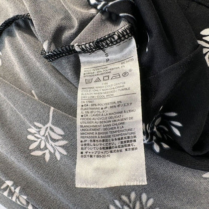 Banana Republic Blouse Sz S Black White Flowers V-Neck Tie Front Sleeveless