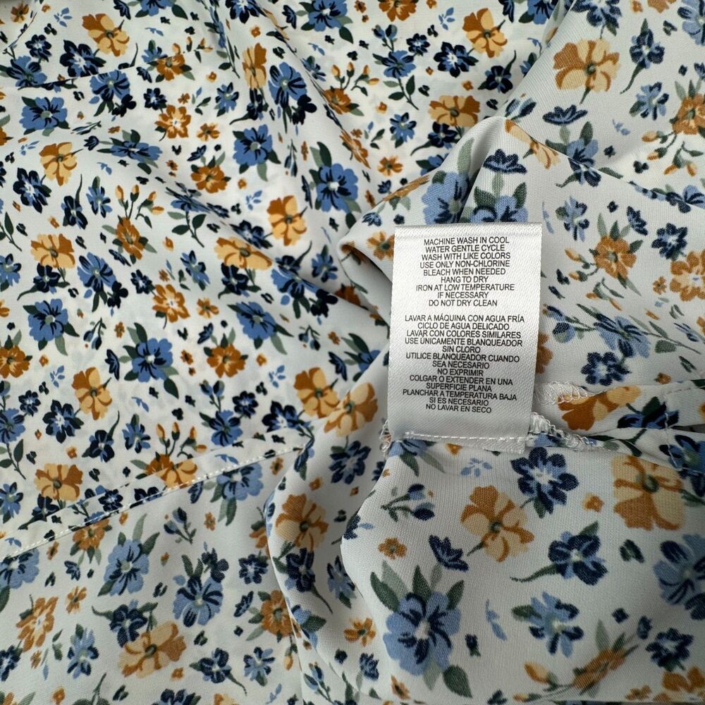 Mario Serrani Women Top Sz S NWT White Floral V-Neck 3/4 Sleeve B2120