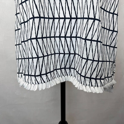 Banana Republic Top Sz L White Black Geometric Print VNeck Sleeveless Fringe Hem