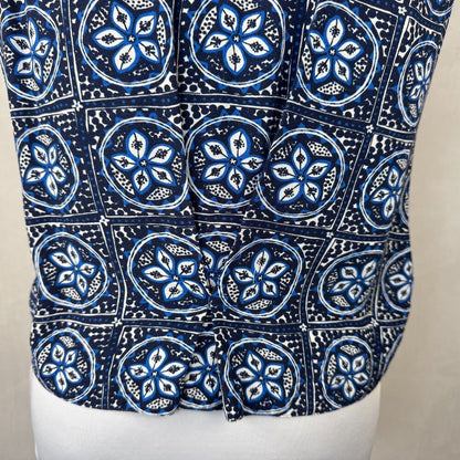 Sigrid Olsen Women Crop Top Sz S Black Blue Button Down VNeck Sleeveless