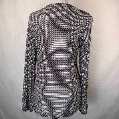 Liz Claiborne Blouse Sz S NWT Stretchy Black with White Print VNeck Long Sleeve