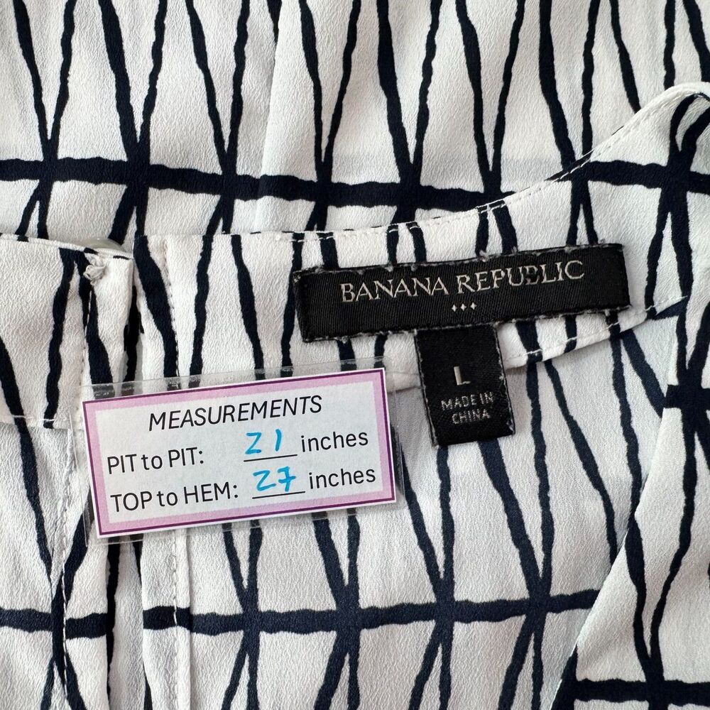 Banana Republic Top Sz L White Black Geometric Print VNeck Sleeveless Fringe Hem