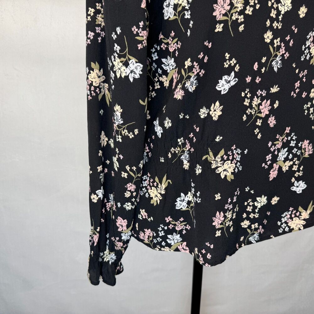 Elodie Women Top Sz L Black Floral Round Neck Keyhole Ruched Sides Ruffle Sleeve