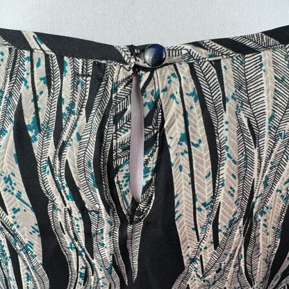 W118 by Walter Baker Top Sz L Black Gray Green Print Round Neck Cap Sleeve