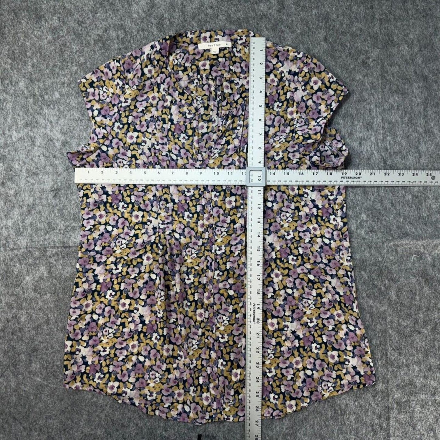 Fun2Fun Women Top Sz M Sheer Henley Sleeveless Chiffon Floral Print Multicolor
