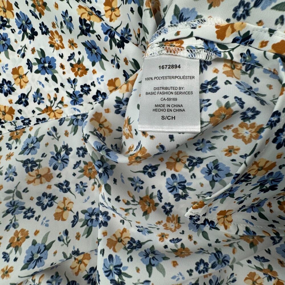 Mario Serrani Women Top Sz S NWT White Floral V-Neck 3/4 Sleeve B2120