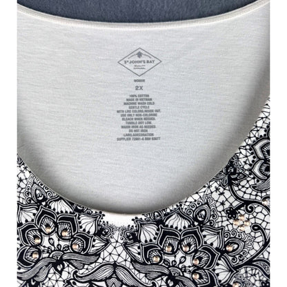 St Johns Bay Women's embellished Paisley  scoop Neck short Sleeve - Size 2X