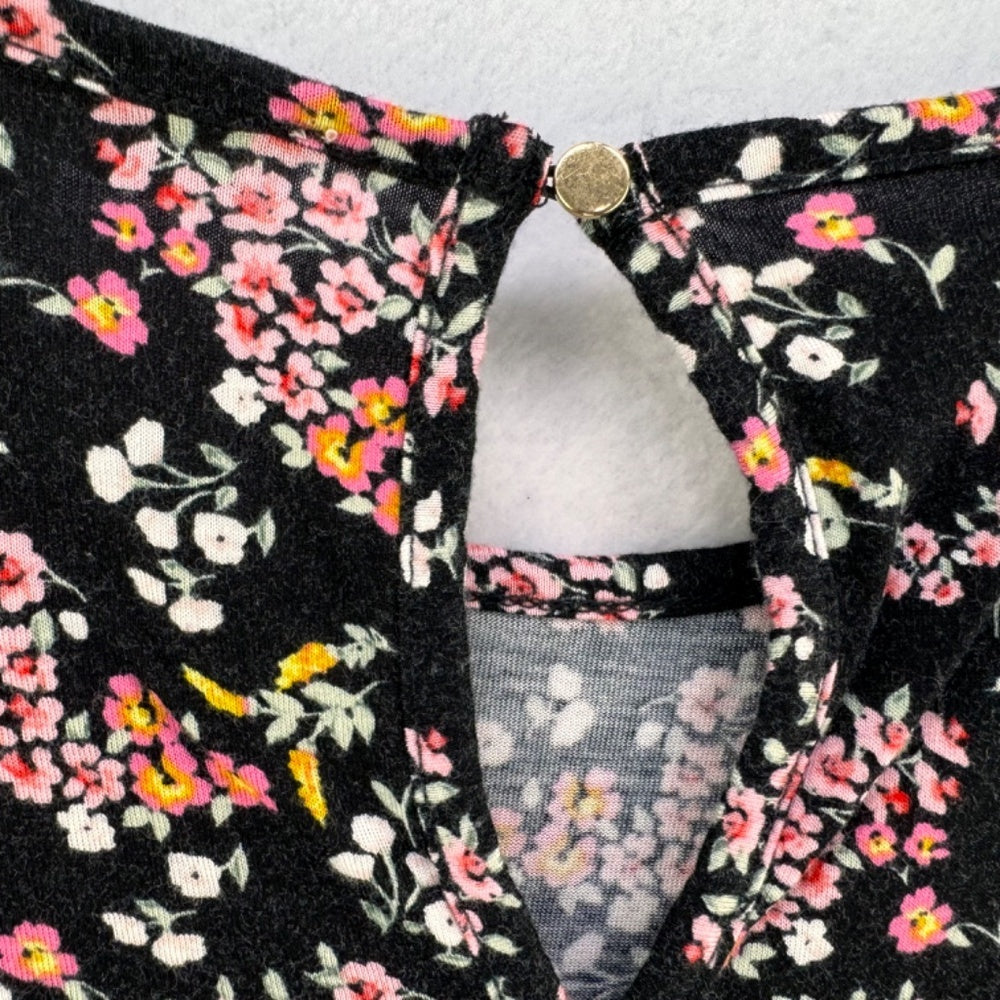 Loft Tank Top Sz M Black multicolor flowers back keyhole gold button
